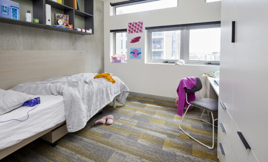 Large 2 Bed
Studio Apartment