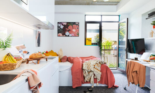 Studio Apartment